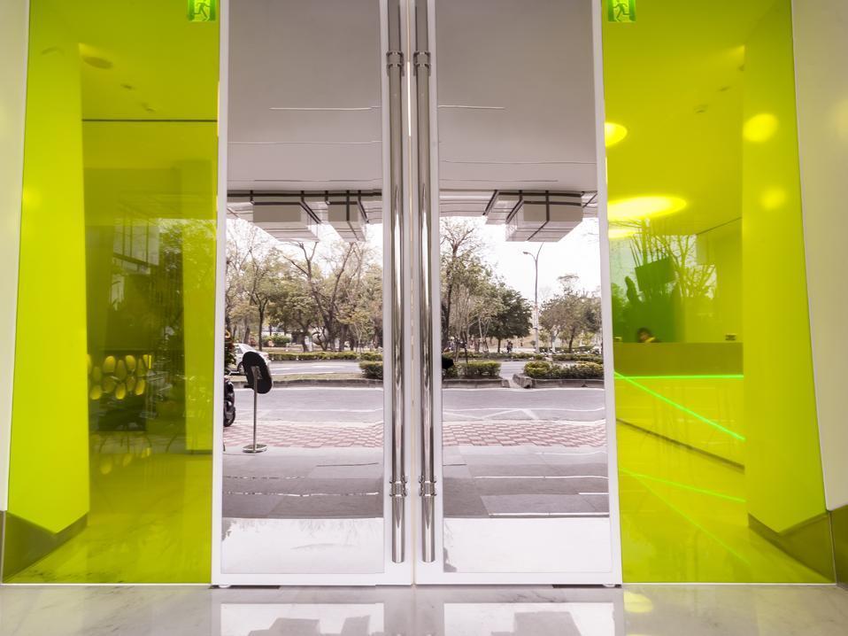 Royal Hotel Group- Central Park Branch Kaohsiung Exterior foto