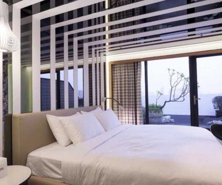 Royal Hotel Group- Central Park Branch Kaohsiung Exterior foto