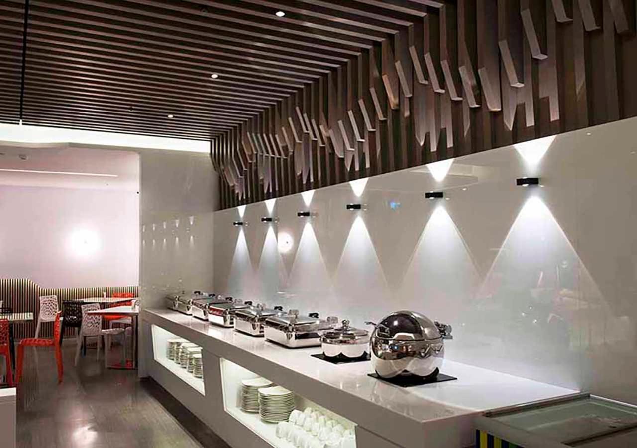 Royal Hotel Group- Central Park Branch Kaohsiung Exterior foto
